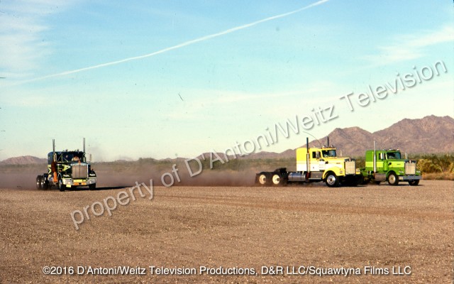 Three Kenworth tractors race in Movin' On