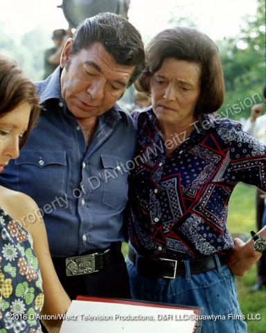 Claude Akins and Patricia Neal study the script