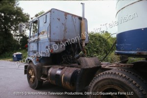 Rear view of GMC Cabover known as Pigpen in Movin' On